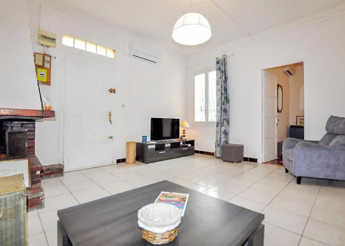 Vakantiehuis 1 Bedroom Stunning In Perpignan