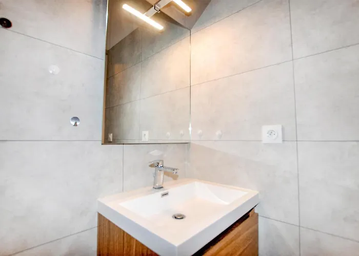 1 Bedroom Stunning In * Perpignan